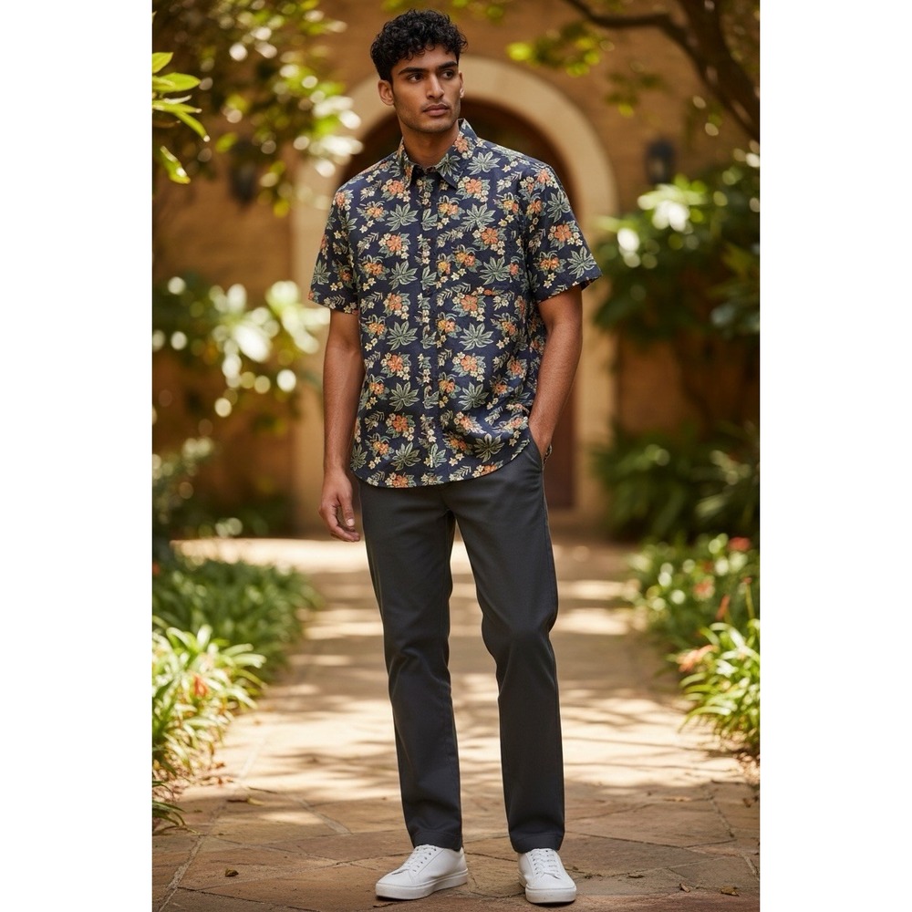 KATIN Men's Benji Short Sleeve Button Up Medium Floral